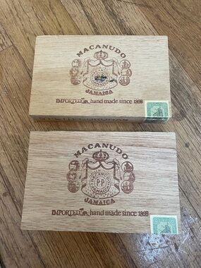 Macanudo Jamaica Wooden Cigar Boxes - Light Wood set of 2